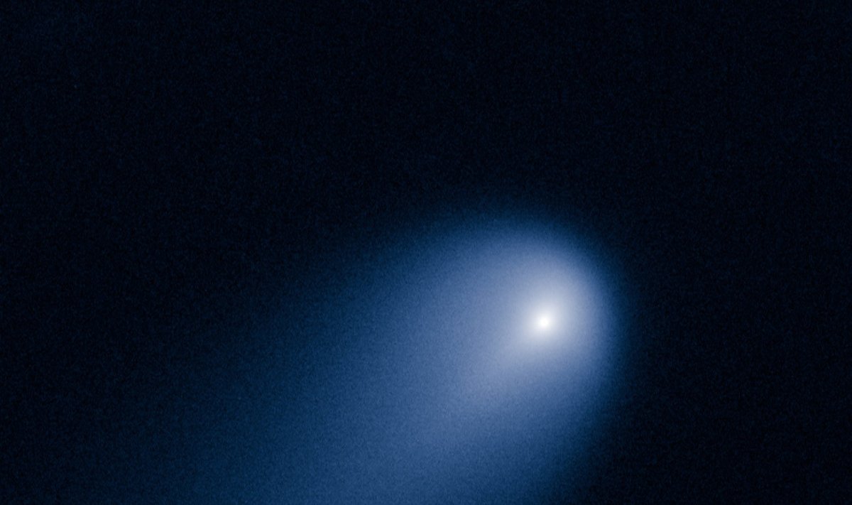 Teleskopas "Hubble" nufotografavo kometą ISON