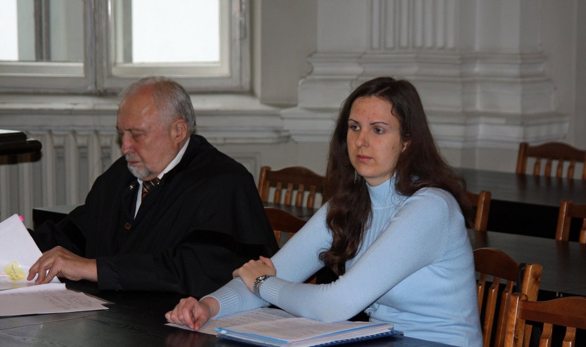 Eglė Kusaitė su advokatu
