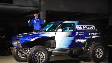 Žala paskelbė susitarimą su „X-raid“ gamykline komanda, pristatė, kokį automobilį pilotuos Dakare