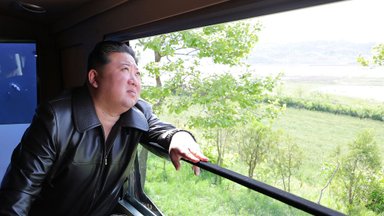 Kim Jong Uno asmens kultas ką tik įžengė į naują etapą