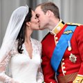 10-ąsias vestuvių metines minintys princas Williamas ir Kate Middleton ta proga paviešino naujas jųdviejų nuotraukas