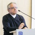 Radžvilas pateikė rinkėjų parašus VRK: reikia išgelbėti ES