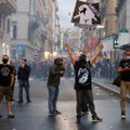 Romoje tūkstančiai žmonių protestavo prieš COVID-19 pasą