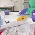 Koronaviruso atvejus tiriančiai Šveicarijos laboratorijai gali pritrūkti priemonių