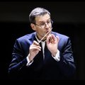 Maestro Modestas Pitrėnas – apie darbingą vasarą, būtinybę judėti ir naują koncertų sezoną