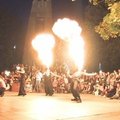 „Tebūnie naktis!": fakyrų pasirodymas „Drums & Fire“