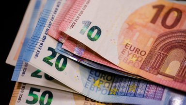 Vidutinės palūkanos, už kurias pasiskolino Vyriausybė – per plauką nuo 4 proc.