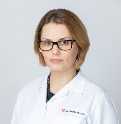 Vilniaus „Kardiolitos klinikų“ Dermatologijos ir estetinės chirurgijos centro gydytoja dermatovenerologė Edita Naruševičiūtė-Skripkienė