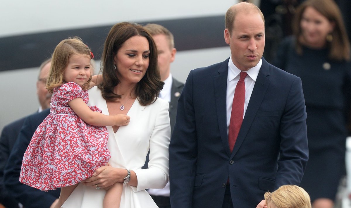 Princas Williamas ir Kate Middleton su vaikais Lenkijoje