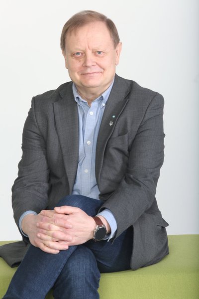 Prof. Osvaldas Rukšėnas. 