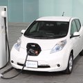 Elektrinis „Nissan Leaf“ nuvažiuos toliau ir bus pigesnis