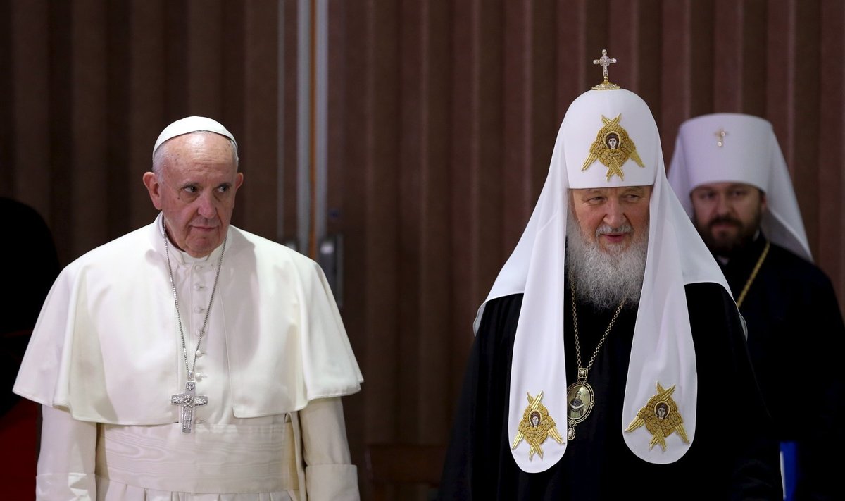 Popiežius Pranciškus ir Rusijos Ortodoksų Bažnyčios patriarchas Kirilas 