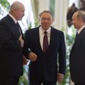 Pirmosios žinios iš neramumų apimto Kazachstano eksprezidento: neigia gandus ir paskelbė, kur šiuo metu yra