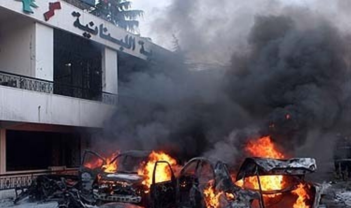 Libane sprogo užminuoti automobiliai