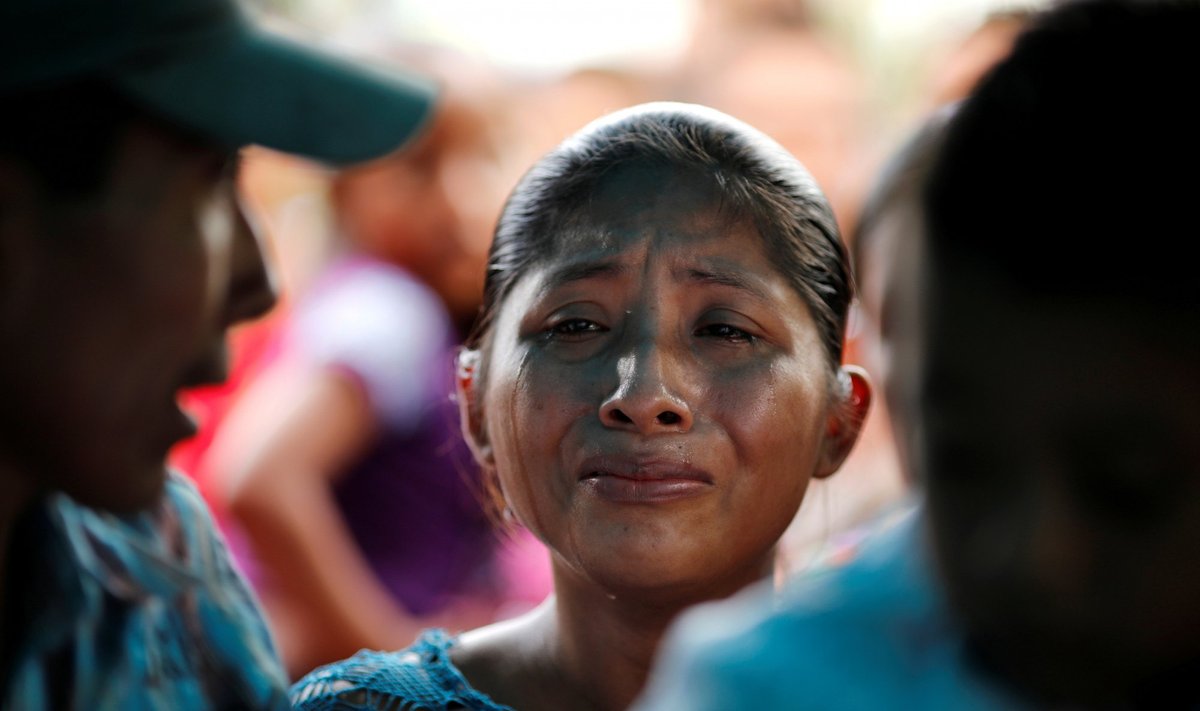 Gvatemala ragina JAV reikiamai ištirti vaiko žūties migrantų centre aplinkybes