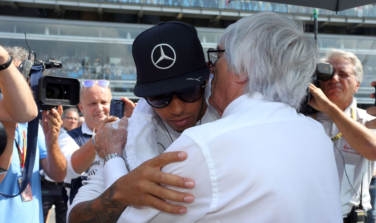 Lewisas Hamiltonas ir Bernie Ecclestone