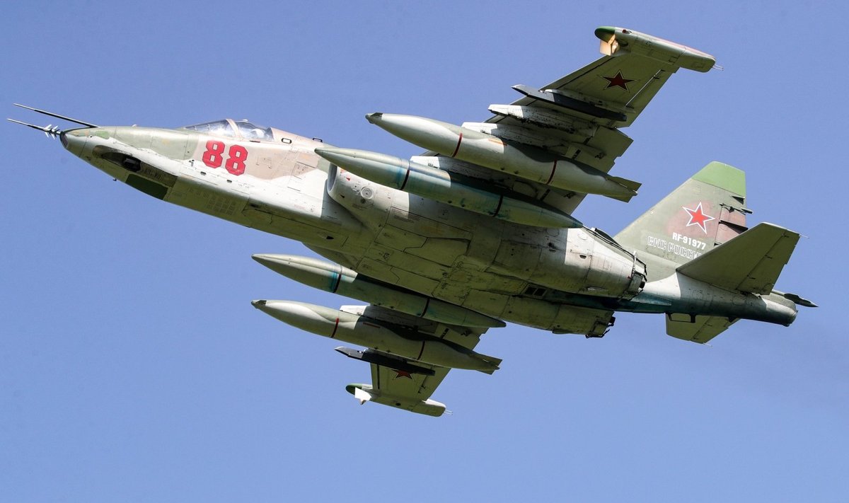 Naikintuvas Su-25