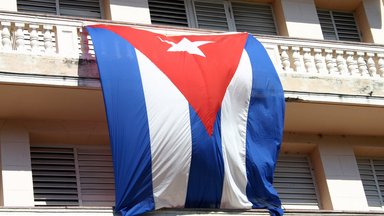 W Departamencie Stanu USA zawisła flaga Kuby