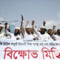 Islamistų kovotojai Bangladeše itin žiauriai nužudė universiteto profesorių