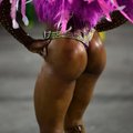 Artėjant Rio de Žaneiro karnavalui vyksta sambos šokėjų repeticijos