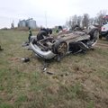 Tragedija Kėdainiuose: traukinys taranavo automobilį, žuvo žmogus