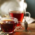 Patvirtino tyrimu: geriant karštą arbatą didėja rizika susirgti vėžiu