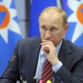 V. Putinas ėmėsi gelbėti Rusiją nuo sankcijų pasekmių