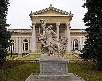 Skulptūros kopija Laokoonas ir jo sūnūs Odesoje
