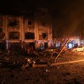 Somalio sostinėje po bombos sprogimo kovotojai grumiasi su policija