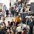 Nuo naujų romanų, lauktų tęsinių iki diskusijų apie literatūros pamokas ir autizmo klausimus – „Baltų lankų“ renginiai Vilniaus knygų mugėje