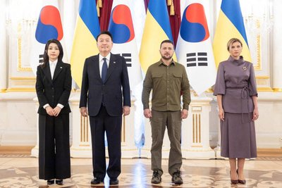 Pietų Korėjos ir Ukrainos prezidentai su antrosiomis pusėmis