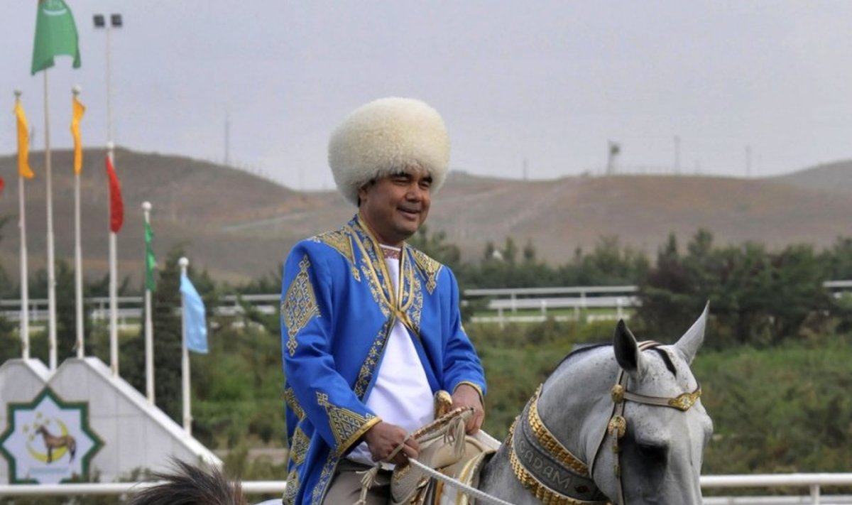 Turkmėnistano autoritarinis lyderis Gurbanguly Berdymuchamedovas  perrinktas 97,14 proc. balsų