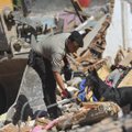 Prognozuojama, kad žemės drebėjimo Indonezijoje aukų skaičius didės