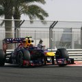 Abu Dabio kvalifikacijoje M. Webberis aplenkė pasaulio čempioną S. Vettelį