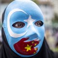 Daugeliui kinų nesvarbu, kad jų kaimynai uigūrai uždaryti gulaguose