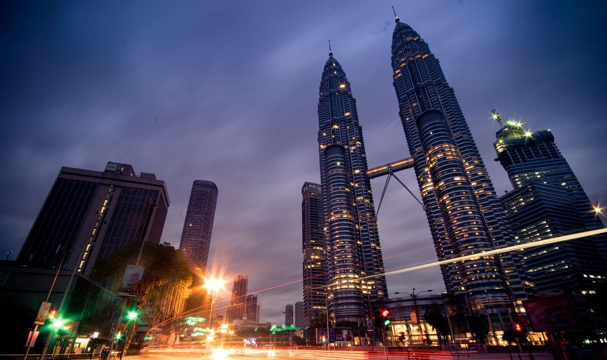 „Petronas Tower“ statyba susijusi su Malaizijos krize, kuri persimetė ir į kitas Azijos šalis