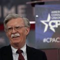 Boltonas netiki, kad Rusija išduotų kibernetinėmis atakomis įtariamus žvalgybininkus
