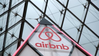 „Airbnb“ imasi naujų taisyklių dėl koronaviruso: ribos žmonių skaičių