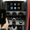 „Jaguar“ ir „Land Rover“ vairuotojai programėles galės valdyti balsu