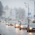 Šiaurės Lietuvoje eismą sunkina snygis