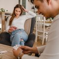 Vyrai leidžia žmonoms laimėti žaidžiant žaidimus, kad jos jaustųsi patenkintos ir... būtų nusiteikusios seksui