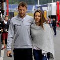 J. Buttonas įsitikinęs, kad liks „McLaren“ komandoje
