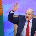 A. Lukašenka rėžė: tai rodo, kad mes ne su vyžomis vaikštome