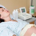 Oficialios gimdymo Lietuvoje kainos ir nuostabą keliantys gimdyvių pasakojimai: tai ne kyšis, o arbatpinigiai