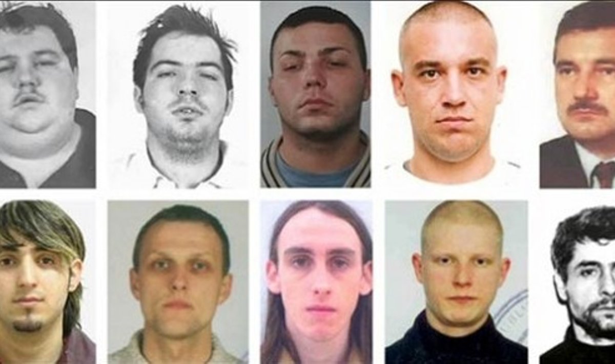 Scotland Yardo ieškomi asmenys. Lietuviai  - G.Rupslaukis (apačioje antras iš kairės) ir G.Rimidis (apačioje  ketvirtas iš kairės)