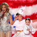 11-metė Jennifer Lopez dukra didžiojoje scenoje pasirodė kartu su mama: pranoko visų lūkesčius