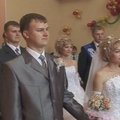 Rusijoje susituokė dvi dvynių poros