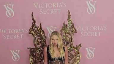 Seksualūs „Victoria's Secret“ apatiniai šį rugsėjį pristatomi kitaip: kodėl neliko grandiozinio šou?