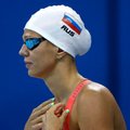 Rusė J. Jefimova plaukimo varžybose Prancūzijoje iškovojo tris aukso medalius