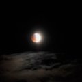 Paslaptingiausia naktis metuose: mėnulio užtemimo nuotraukos atrodo įspūdingai